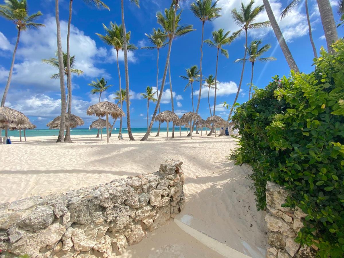 Dominican Breath - Suites Sol Caribe - Swimming Pool And Beach Club - Playa Bavaro Punta Cana Exterior photo